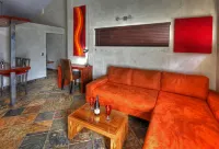 Hartmann Suites Serviced Self-Catering Apartments