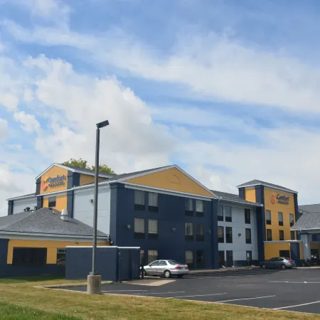 Comfort Inn & Suites Maumee - Toledo I80-90