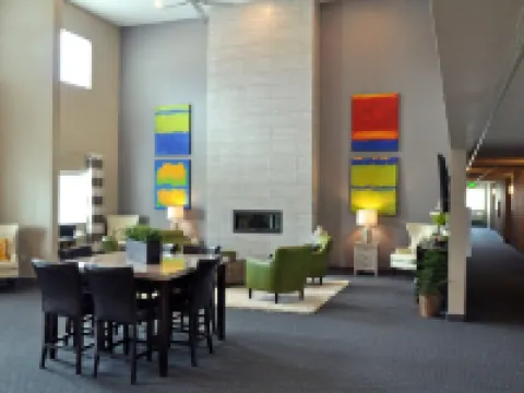 Brookstone Lodge & Suites Hotels in Algona