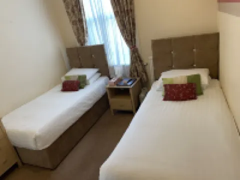 Diamonds Lodge Near York Hospital Hotels in York