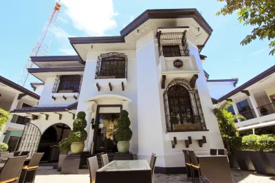 The Bourke Hotel Hotels in 