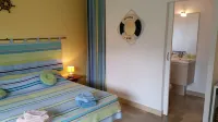 Chambres d'hôtes et gîtes Al Pati Hotels in Saint-Genis-des-Fontaines