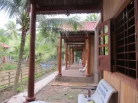 Coconut Homestay