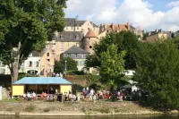 Logis Muraille Romaine, Centre Historique, Lit Queen Size