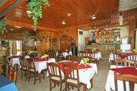 Petsas Apartments - Frühstück