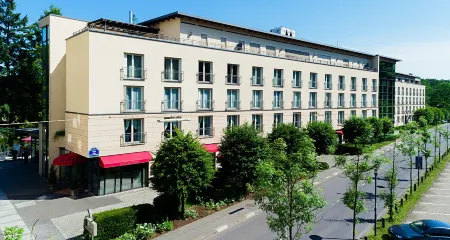 Victor's Residenz-Hotel Saarbrücken Отели рядом со станцией Saarbrücken Hbf