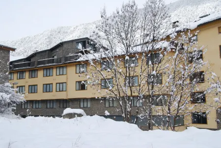 Apartaments Del Meligar Отели в г. Encamp