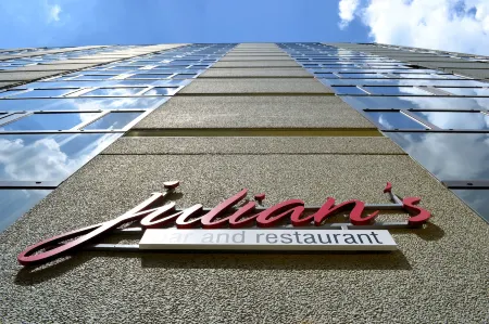 Courtyard by Marriott Duesseldorf Seestern