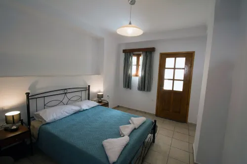 Olive Tree Apartments - parking