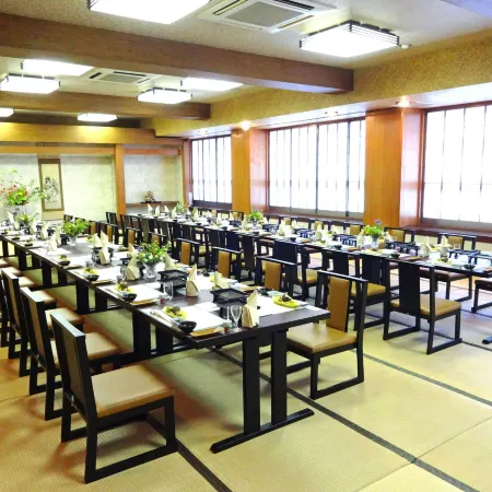 Riverside Hotel Shoei
