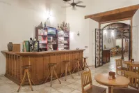 El Almirante - bar
