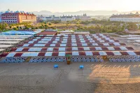 Side Royal Palace - Private Pools