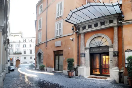 Santa Chiara Hotel ホテル