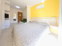 Bombinhas Praia Apart Hotel - Unidade Rua Bem Te VI Hotels in Bombinhas