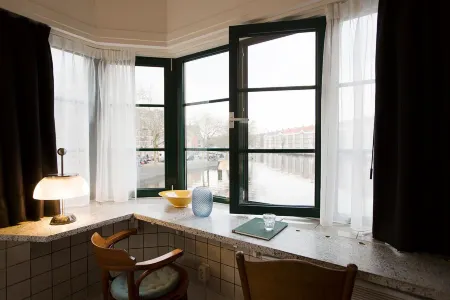 Sweets - Kattenslootbrug Отели рядом с достопримечательностью «Мост Питон»