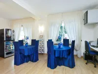 Residence Dei Due Porti Hotels near Villa Ormond