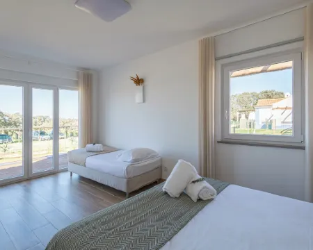 モンテ ド セロ シネスのホテル