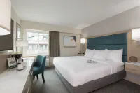 The Crystal Lodge