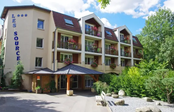 阿美城德源飯店