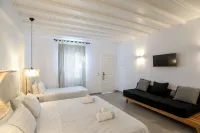 Petinaros Hotel - balcony