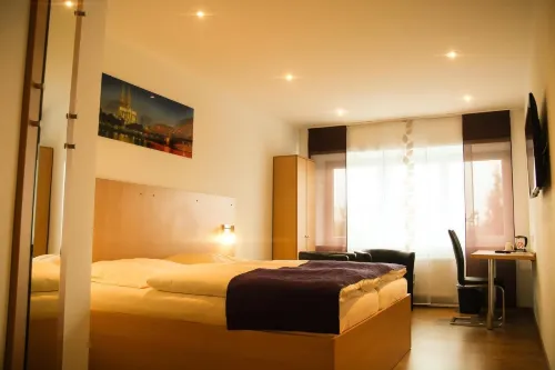 Hotel Waldlust B & B - 2-Star