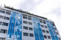 Hotel Sunshine Enugu Hotels near Grace Cathedral