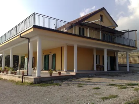 B&B la Petrosa Отели в г. Морано-Калабро
