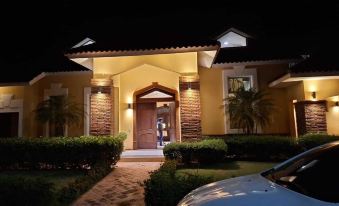 Villa GuavaBerry 5Br 6Bds 12Pax HugePool