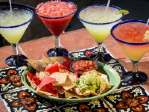 Kings Inn Hotels in San Diego