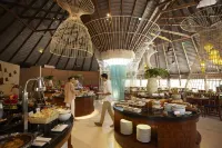 เซ็นทารา ราส ฟูชิ รีสอร์ต แอนด์ สปา มัลดีฟส์ - พร้อมอาหารเช้า
