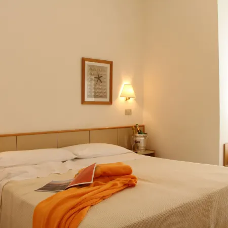 Hotel Antares