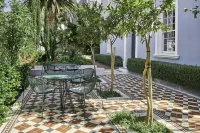 Harpers House Hotels in 