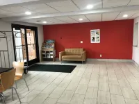 Super 8 by Wyndham Plover Stevens Point Area Hotels in Lanark