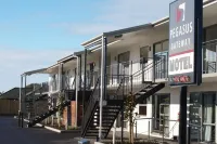 Pegasus Gateway Motels & Apartments Hotels in Leithfield