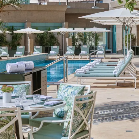 Four Seasons Hotel Cairo at Nile Plaza