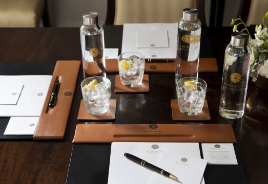 호텔 드리스코 해피 아워 모습