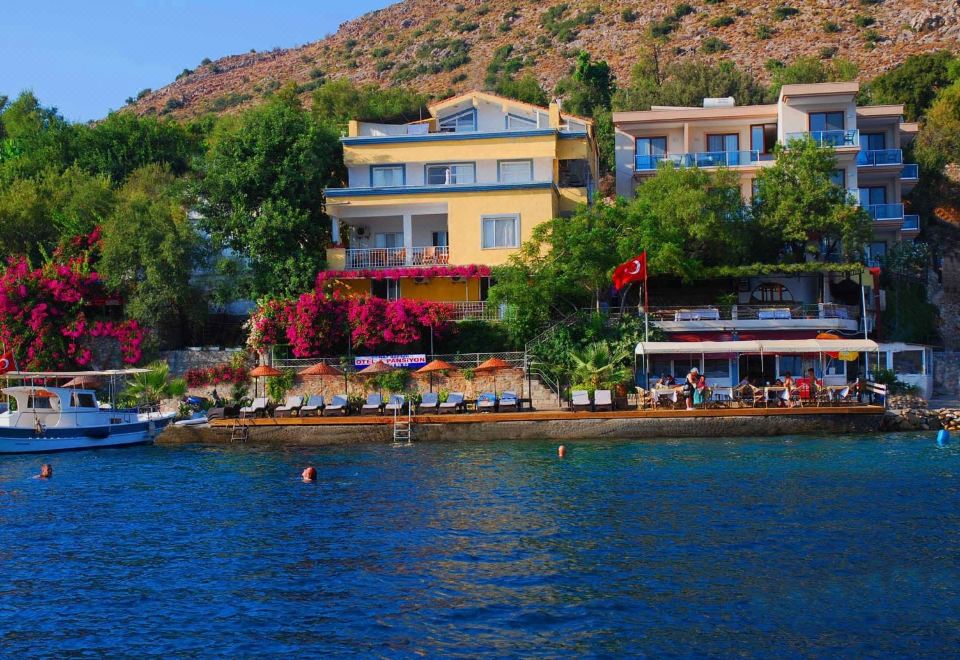 hotel overview picture