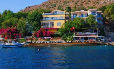 Yılmaz Kaptan Otel Hôtels à : Bozburun Mahallesi
