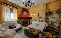 Casa Rural Abuela Maxi Hotels in Grimaldo
