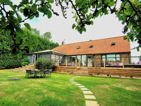 My Way Guest House Отели в г. Дурем