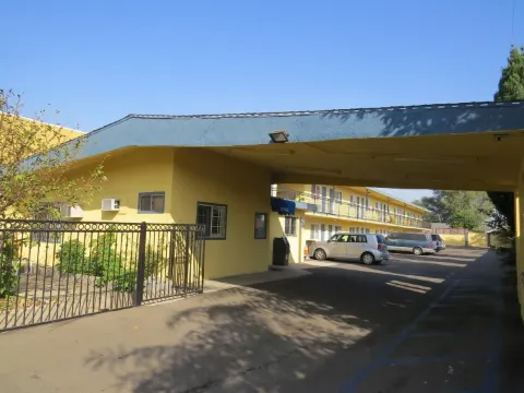 卡利科汽車旅館