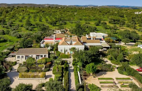 新法曾達 - 鄉村別墅酒店