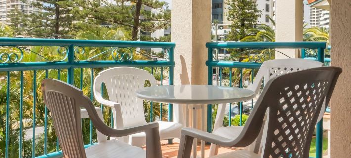 Aruba Beach Resort Hotels in Broadbeach