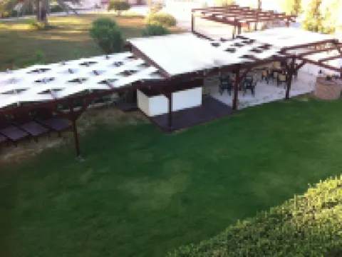 Chris Studios & Apartments