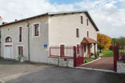 Au Caprice de l'Atre Các khách sạn ở Saint-Nicolas-de-Port