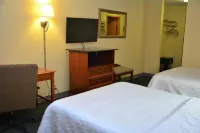 Buckeye Inn Express - Gym