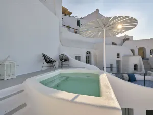 Cave Suite Oia