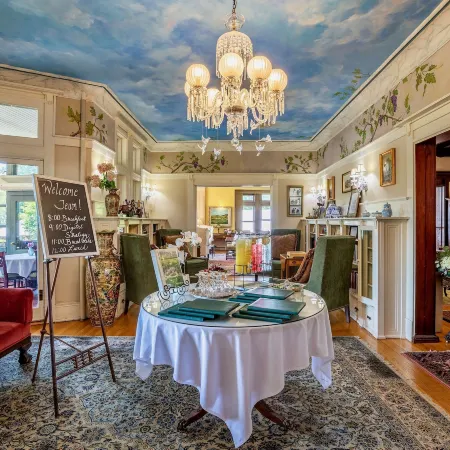 Wilburton Inn