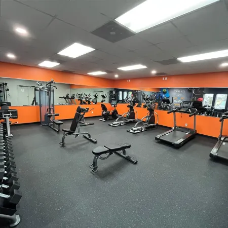 Orangewood Inn & Suites Kansas City Airport