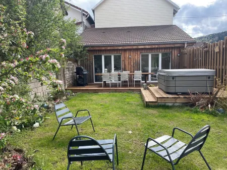 A few minutes from Gérardmer, house with whirlpool baths